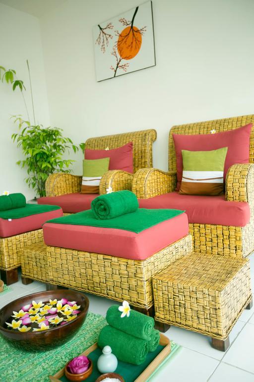 Kuta Station Hotel And Spa Bali Zewnętrze zdjęcie