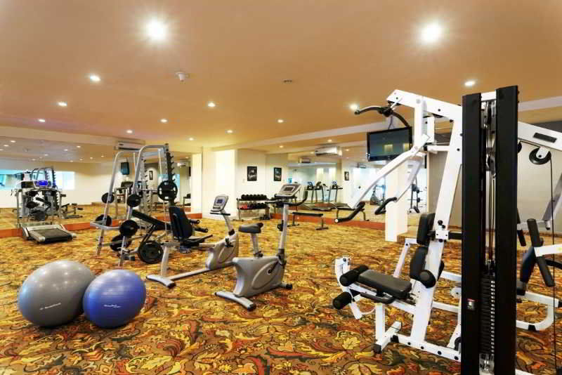 Kuta Station Hotel And Spa Bali Zewnętrze zdjęcie