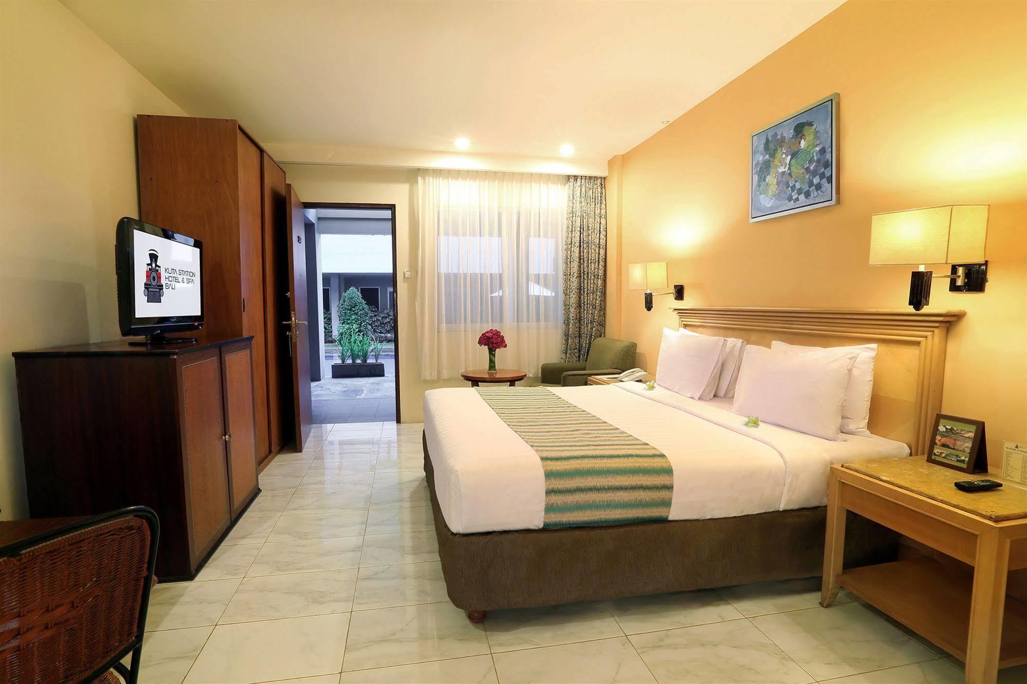Kuta Station Hotel And Spa Bali Zewnętrze zdjęcie